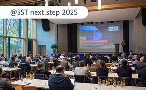 sst_202511_website_header_review_next.step_390x240px